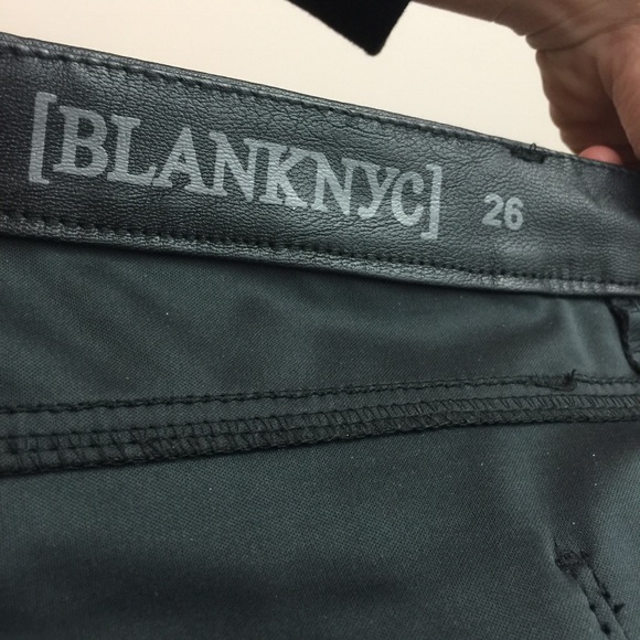 Blank NYC Black Skinny High Waisted Hot Pants - Picture 4 of 8